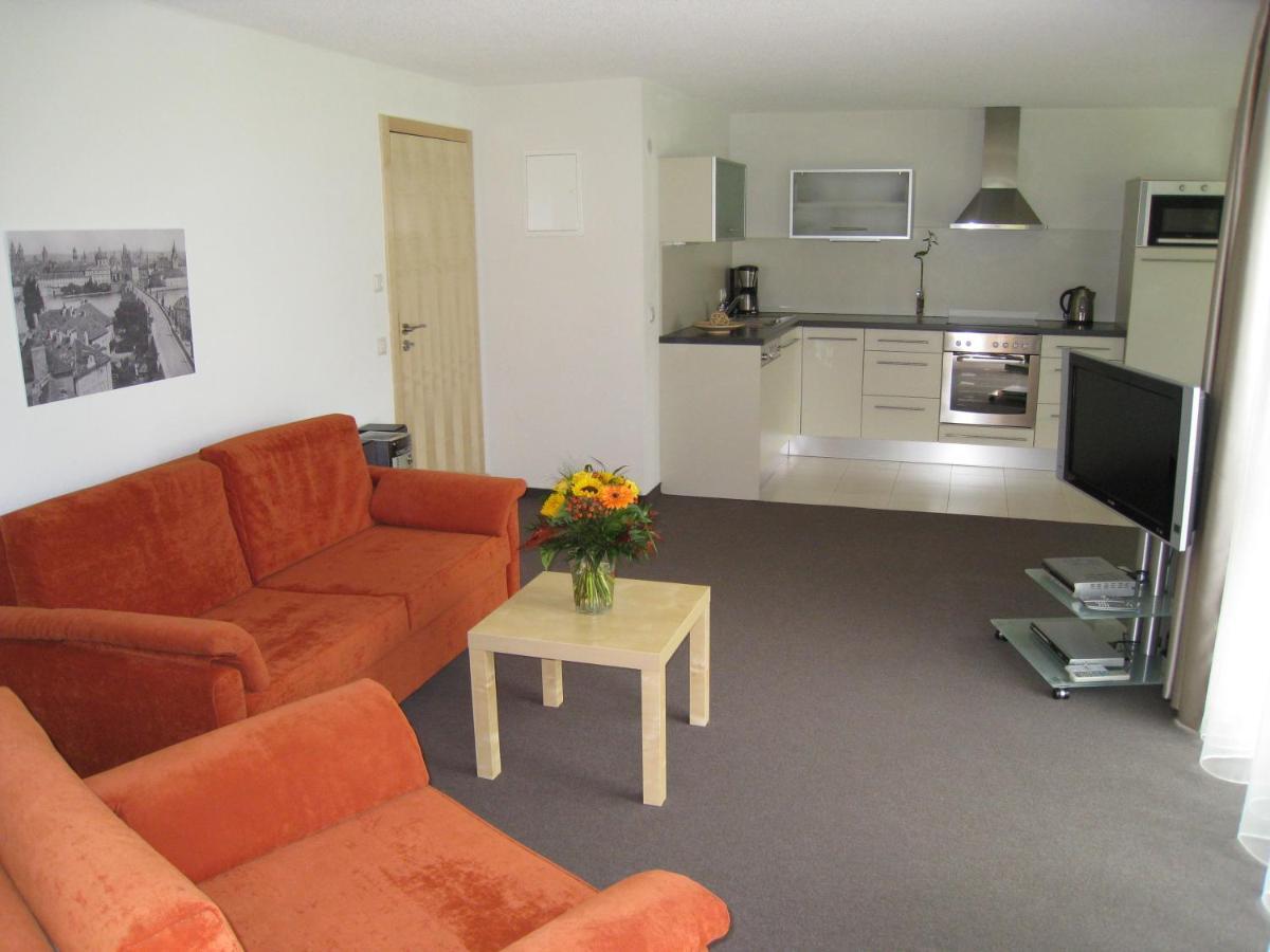Bohemia Apartments Гаргеллен Номер фото
