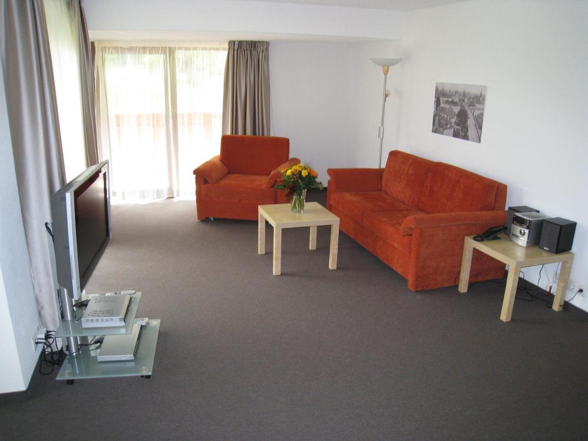 Bohemia Apartments Гаргеллен Номер фото