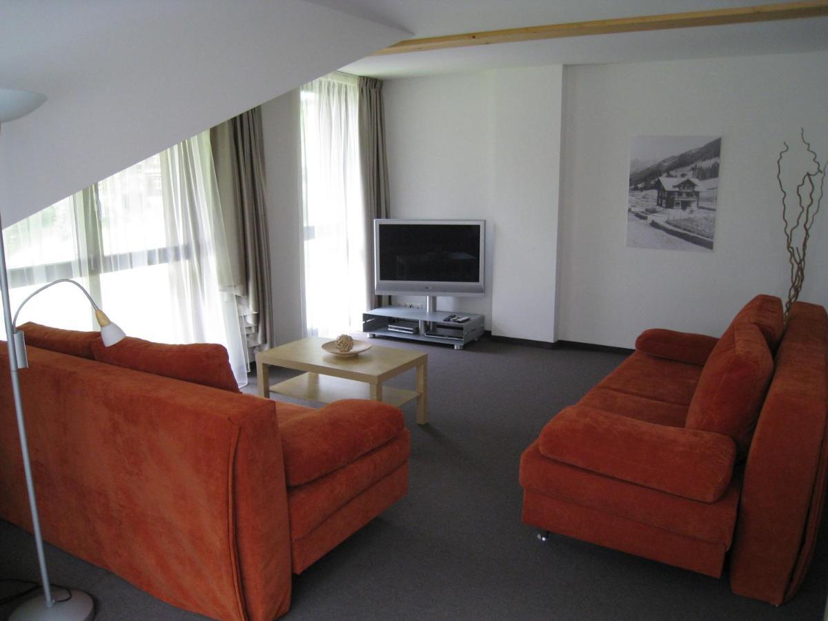 Bohemia Apartments Гаргеллен Номер фото